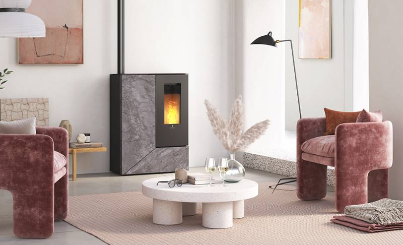 Le Poêle à Granulés Ravelli Stilo au magasin Flamme et Creation près de lyon
